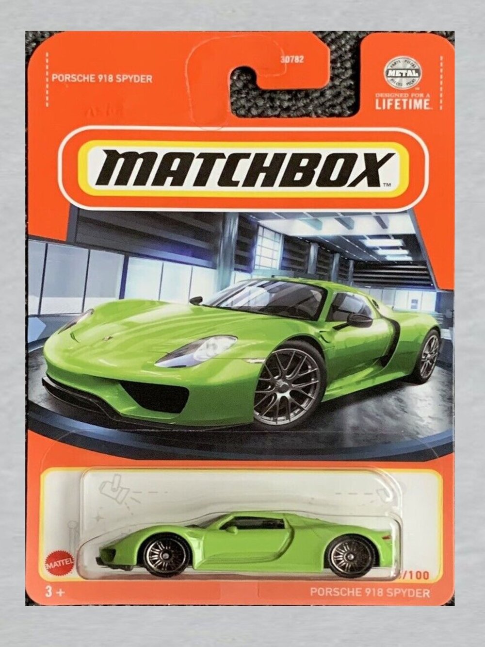 Matchbox Porsche 918 Spyder GREEN
